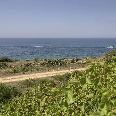 بيت للعطل Brigante Front Sea Two Floor House